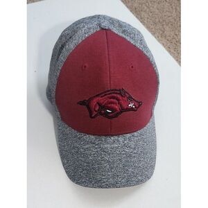 EUC Russell Arkansas Razorbacks Hogs Baseball Hat Cap Gray Adjustable Hat  OSFM‎